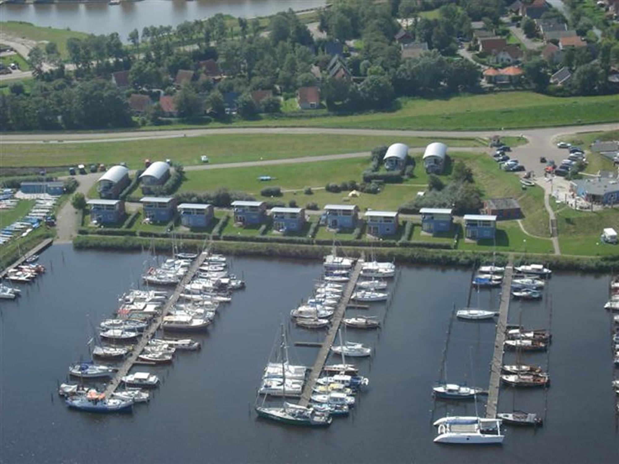 Leonie 6 Pers Holiday Home With A Large Garden Close To The Lauwersmeer Anjum ภายนอก รูปภาพ