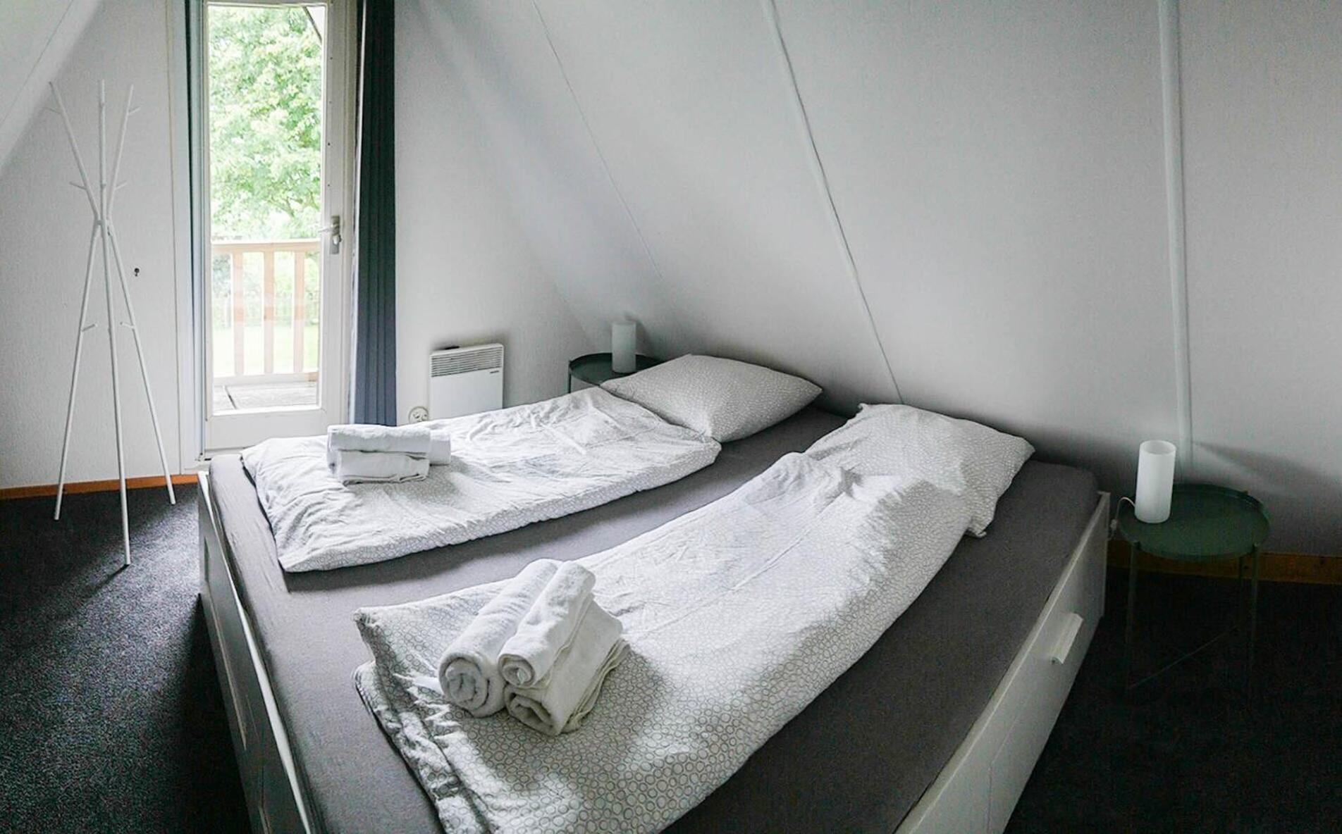 Leonie 6 Pers Holiday Home With A Large Garden Close To The Lauwersmeer Anjum ภายนอก รูปภาพ