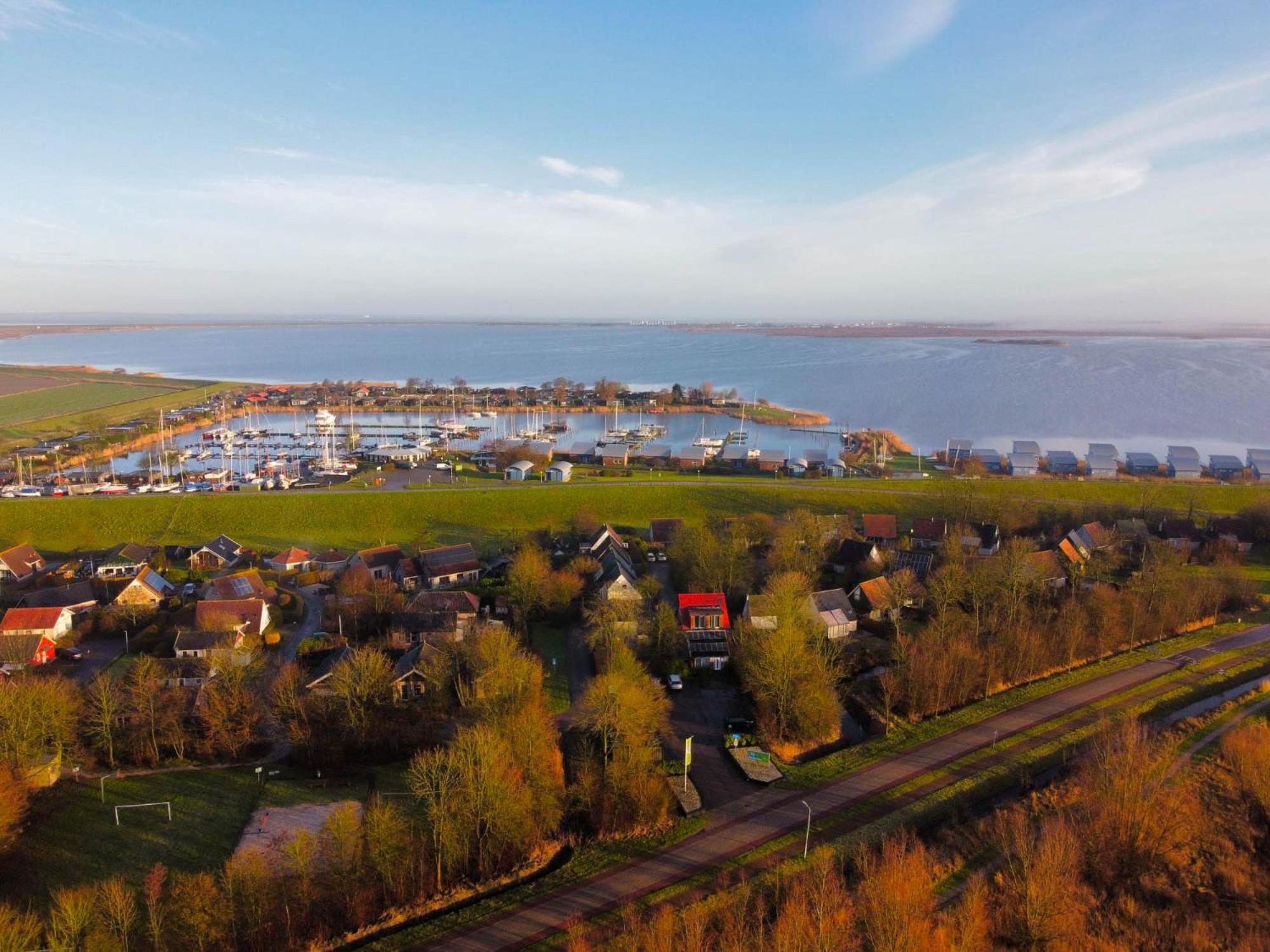Leonie 6 Pers Holiday Home With A Large Garden Close To The Lauwersmeer Anjum ภายนอก รูปภาพ